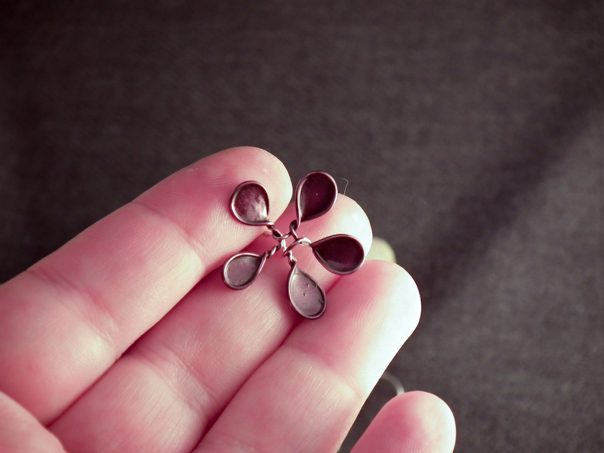 wire nail polish flower