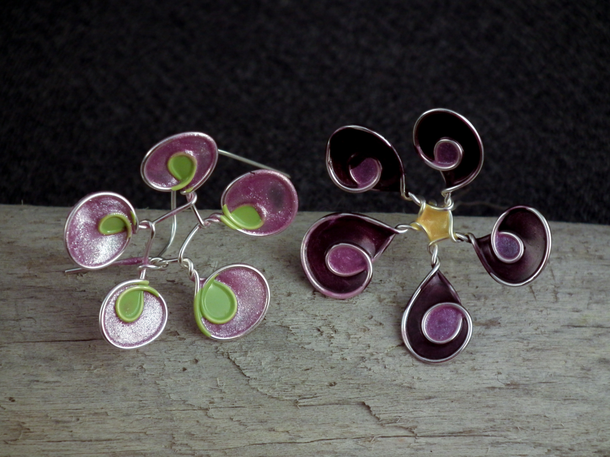 wire nail polish flower double looped