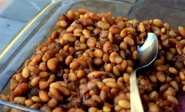 How to Make Homemade Baked Beans