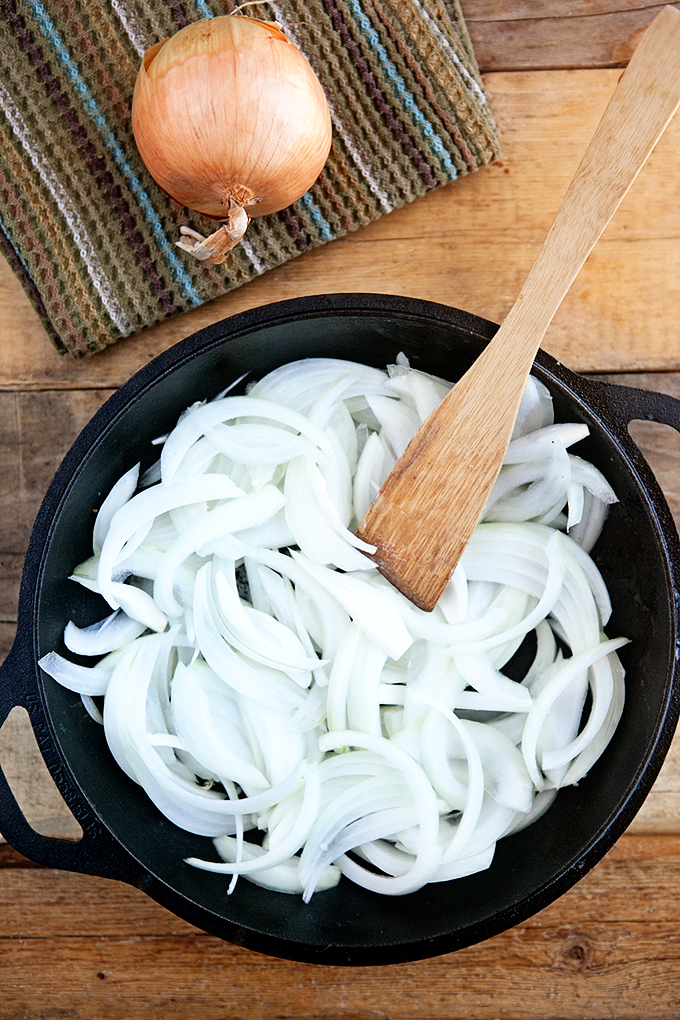 Sliced Onions 