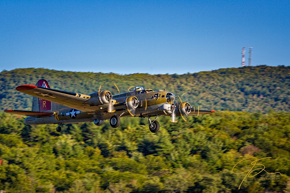 Propeller Airplane Photo