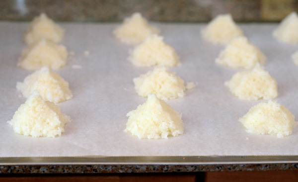 Press macaroons into pyramids