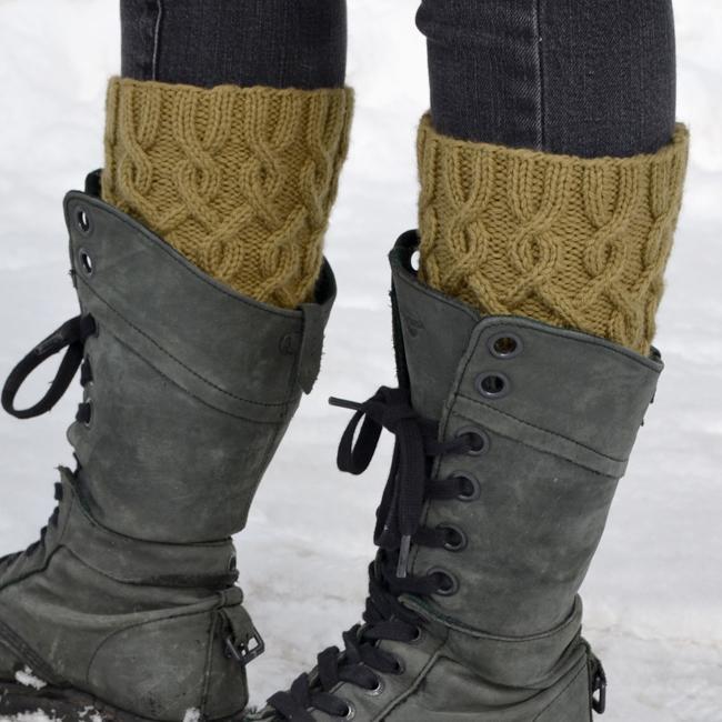 Entangled Boot Cuff Knitting Pattern