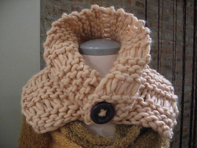 Extra Chunky Neckwarmer Knitting Pattern