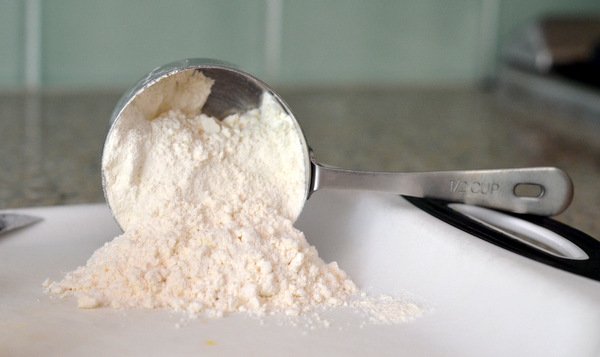 How to Make a Roux: Flour
