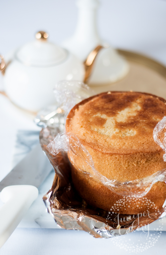 Tips for assembling a layer cake