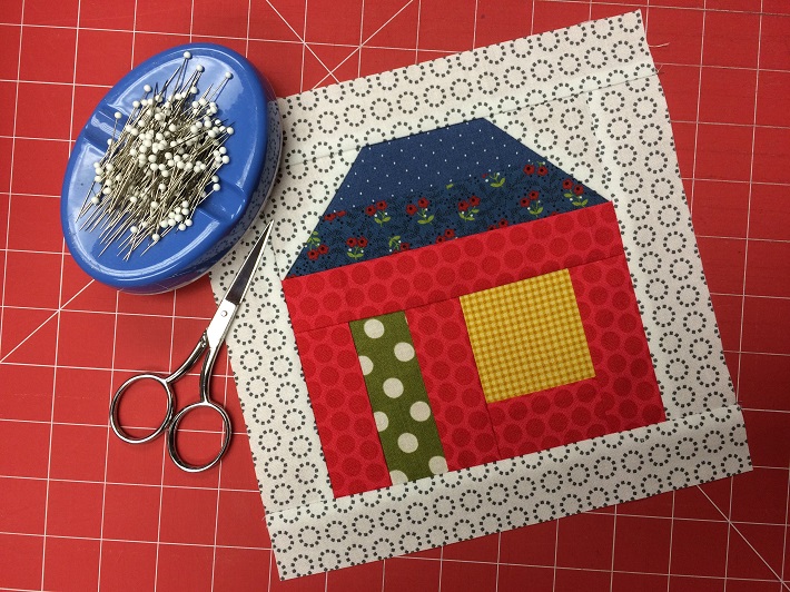 Free House Quilt Block Pattern Tutorial On Bluprint Craftsy