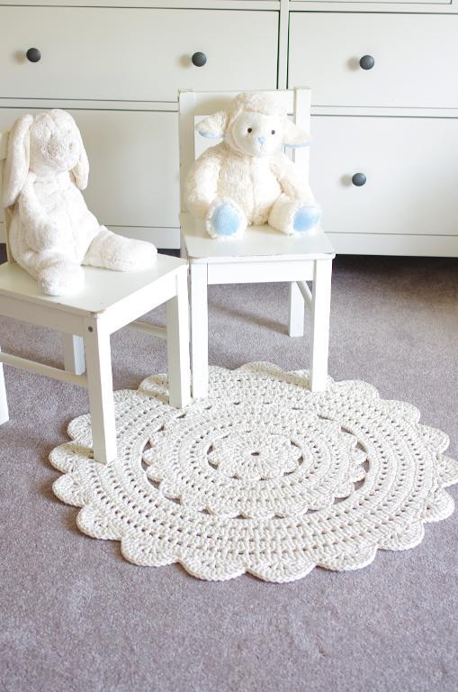 Alicia Doily Rug Crochet Pattern