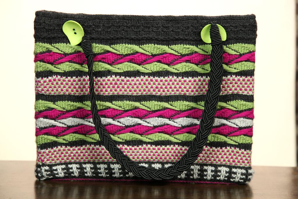 Jazzy Waves Slip Stitch Sampler Tote