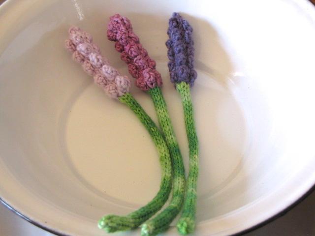 Lavender Flower Knitting Pattern