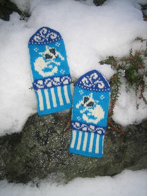 Arctic Fox Mittens