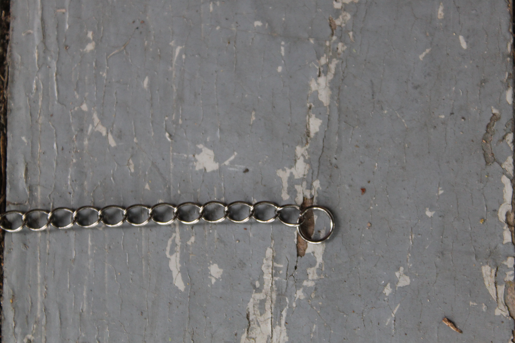 Attaching a jump ring to a chain