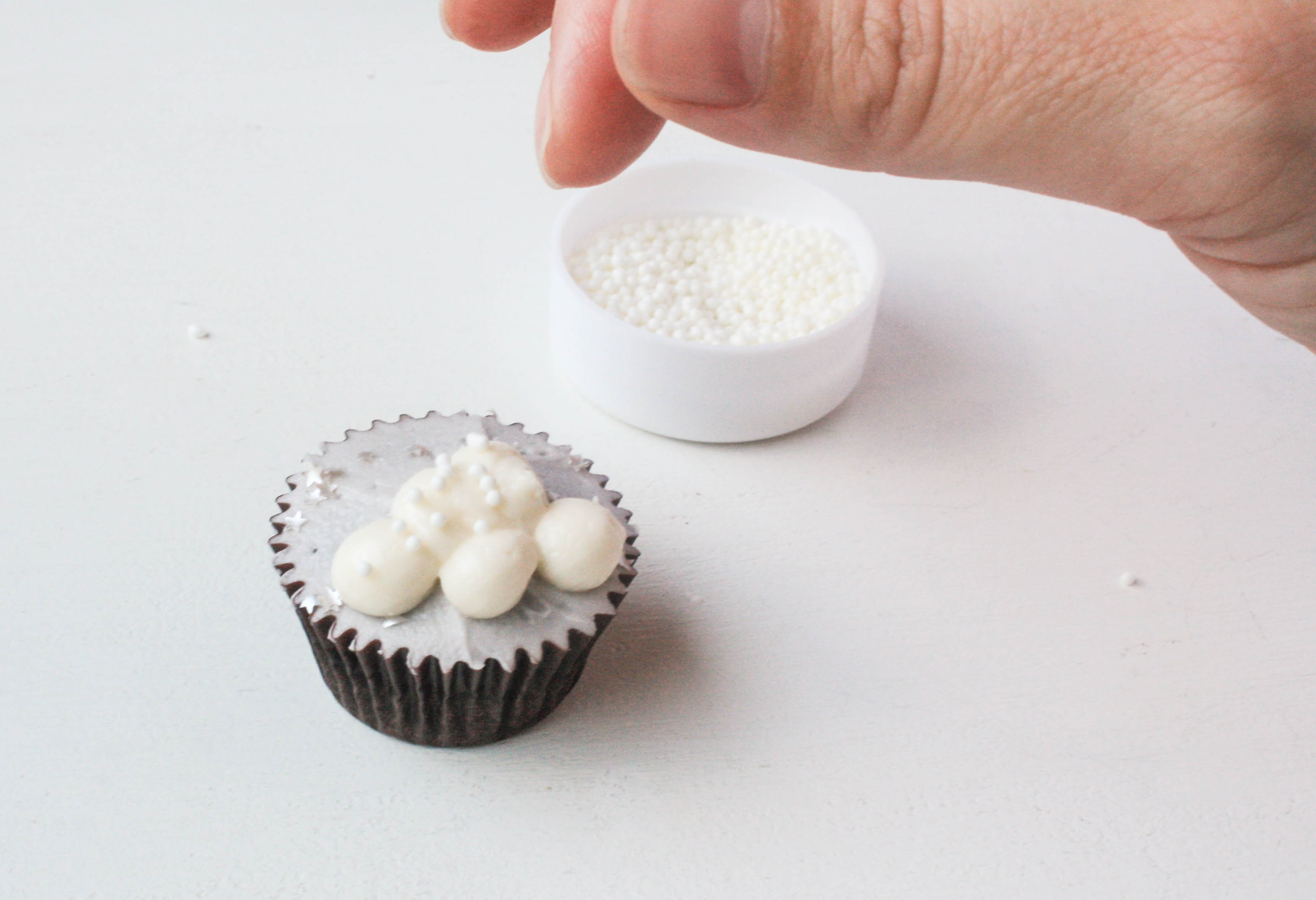 Adding nonpareils | Erin Gardner | Bluprint