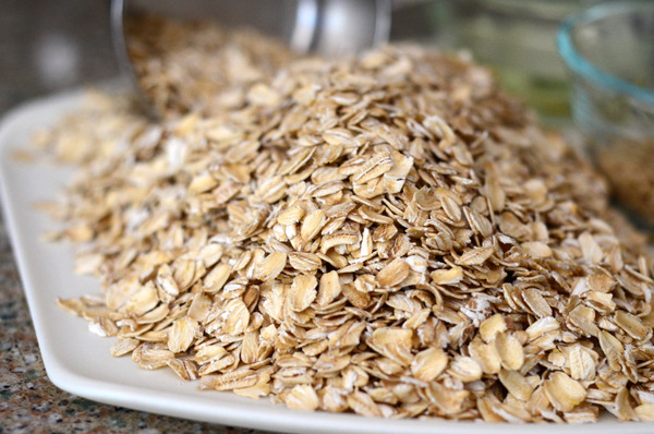 Uncooked rolled oats, ready to be made in to granola