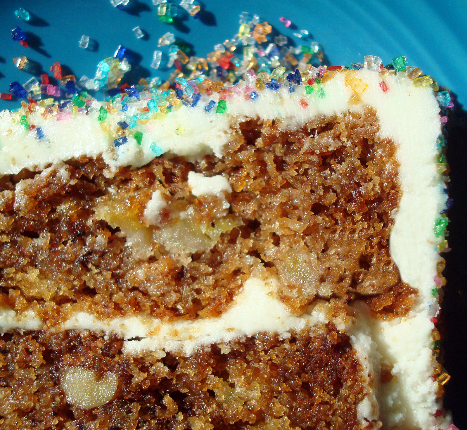 Hummingbird cake with cream cheese frosting