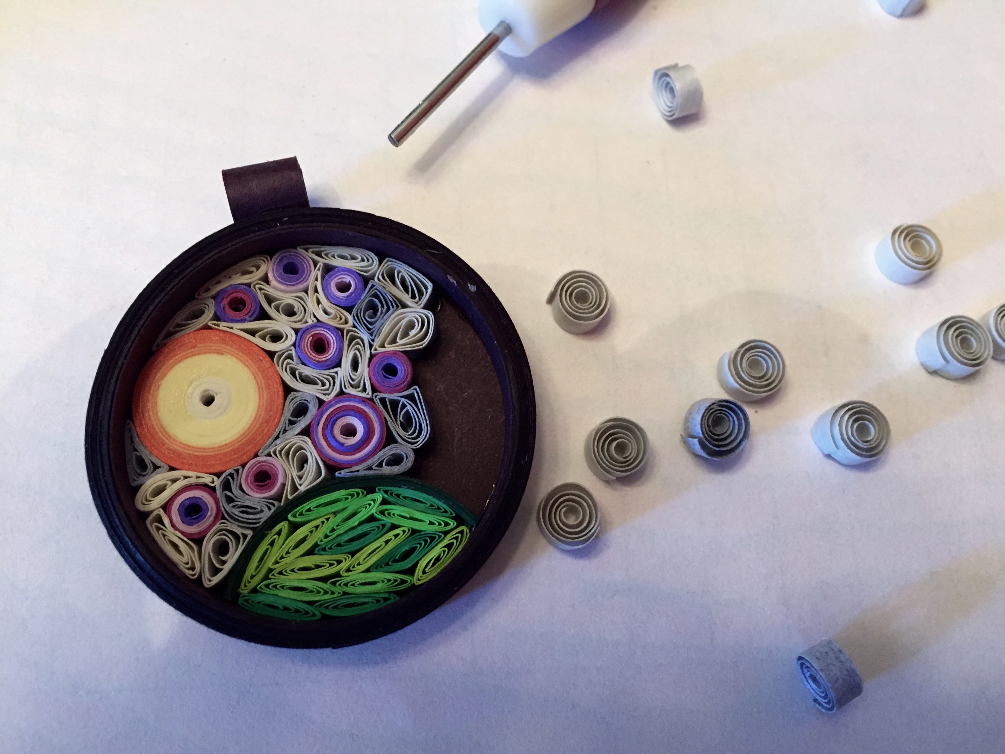 fill in quilled background