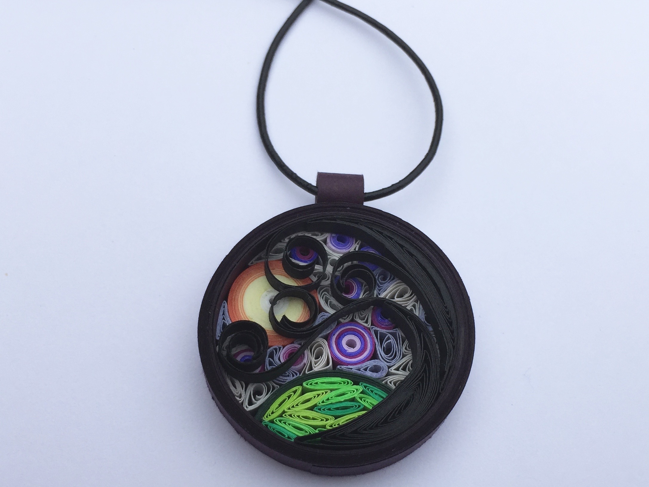 Finished autumn quilled pendant