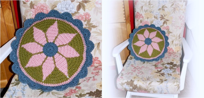 Tapestry crochet vintage cushion pattern