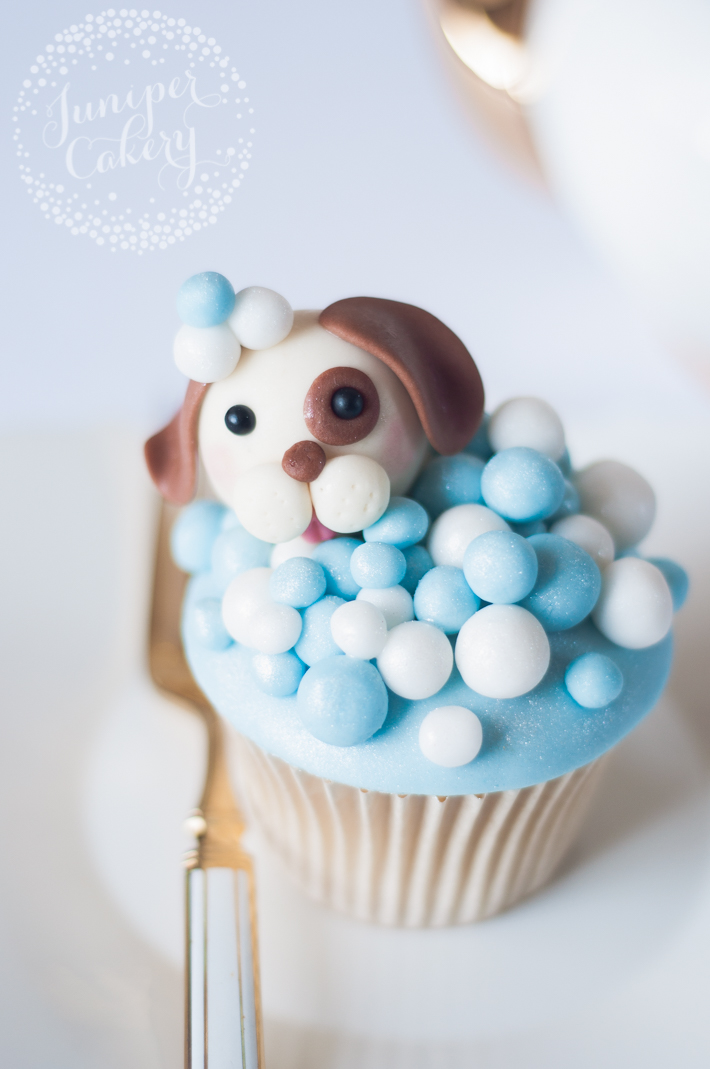 Easy and fast tutorial for adorable dog cupcakes