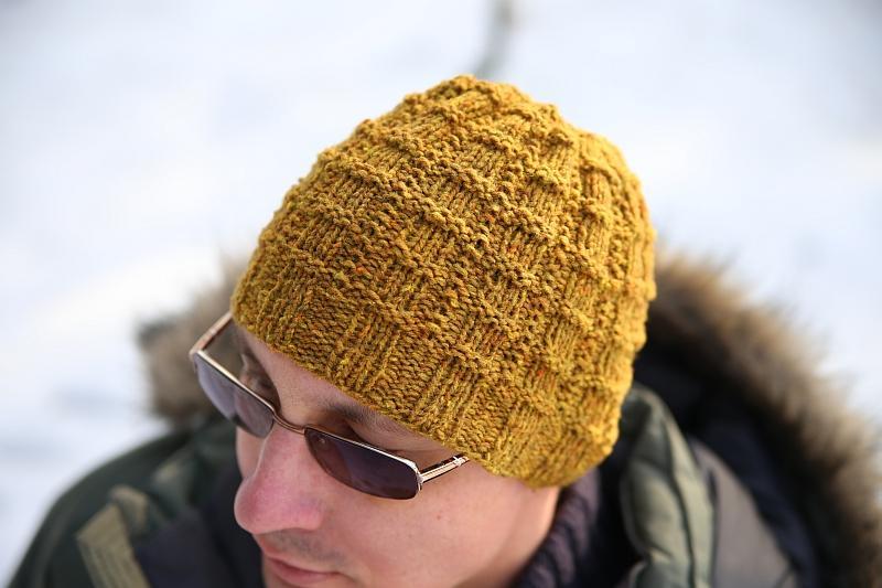 Man Needs Hat FREE Knitting Pattern