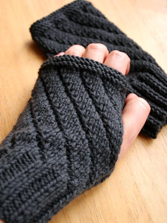 Men's or Women's Fingerless Gloves or Mitts