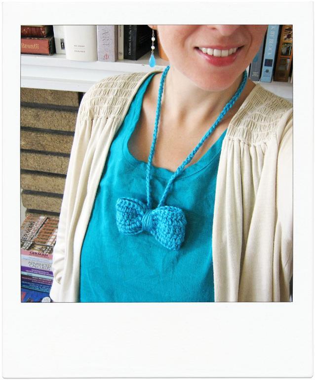 Crochet Bow Necklace FREE Pattern
