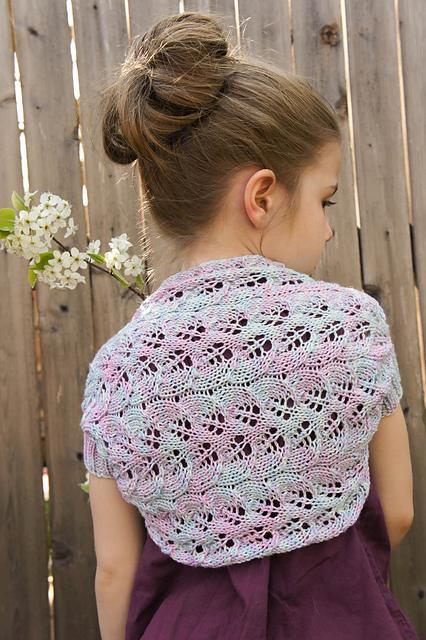 Brynna Shrug FREE Knitting Pattern