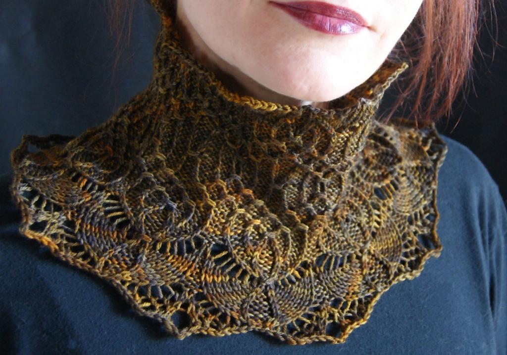 Lierne - Tierceron II Neckwarmer Knitting Pattern