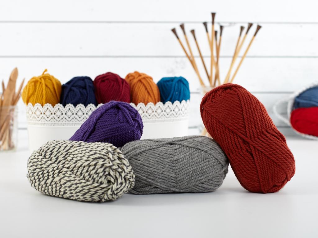 Patons Classic Wool Bulky Yarn