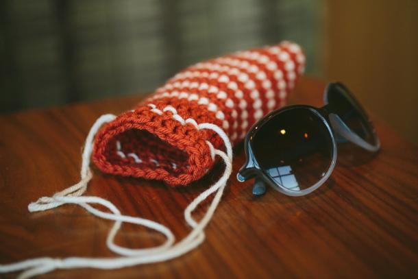 drawstring sunglasses case crochet pattern