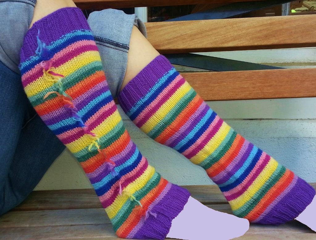 Life Savers Leg Warmers FREE Knitting Pattern