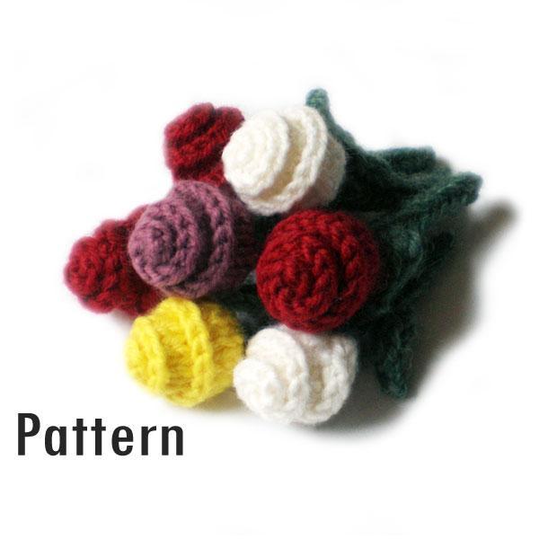 Miniature Knit Roses