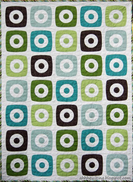 Boxy Rings Baby Quilt Pattern