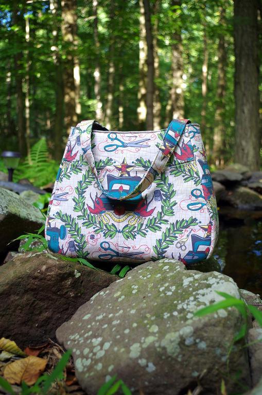 Swoon Ethel Tote Bag Pattern - Available on Bluprint