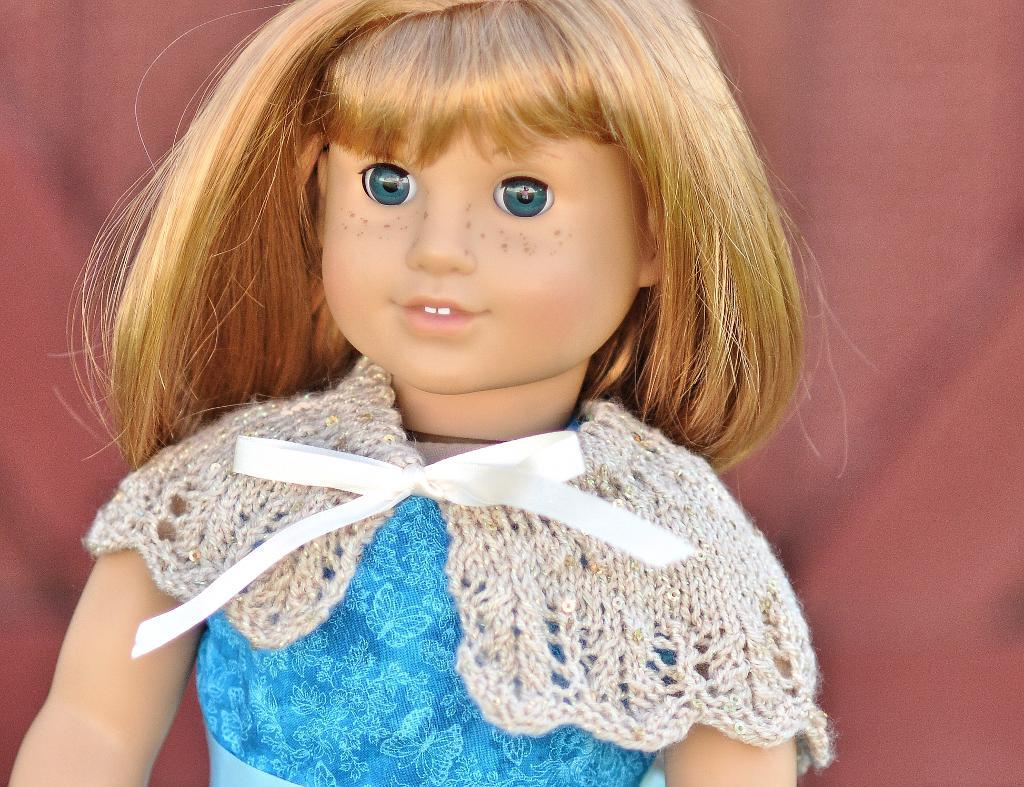 Glamour & Glitz 18 Inch Doll Shawl Knitting Pattern