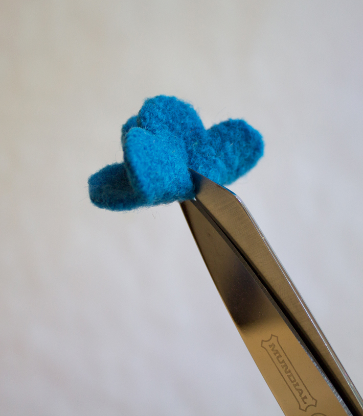 trim the felt flower