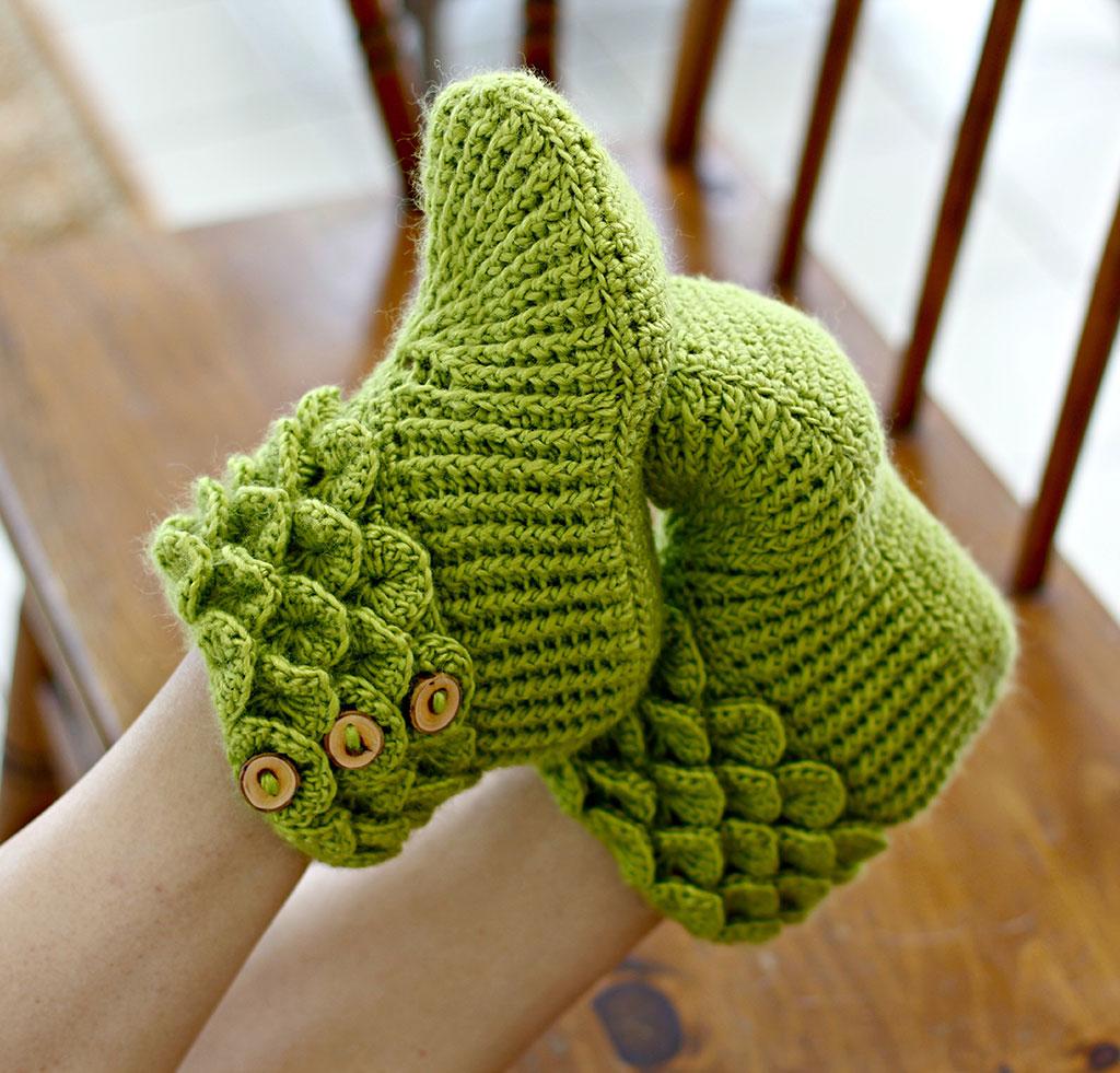 Crocodile Stitch Boots (Adult) Crochet Kit