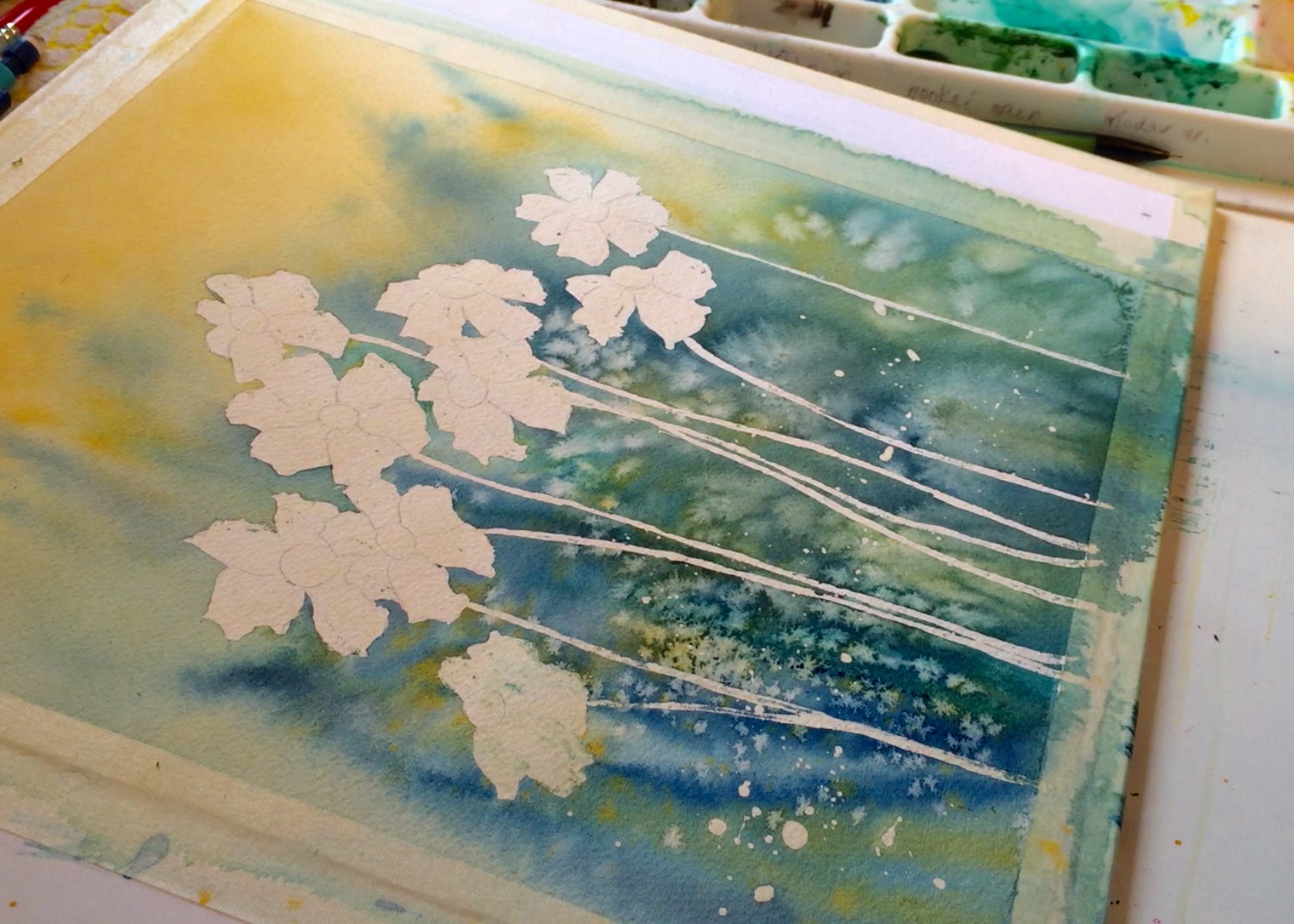 How to Paint a Daisy in Watercolor