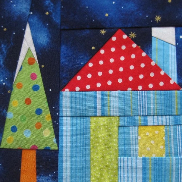 Holiday House paper pieced