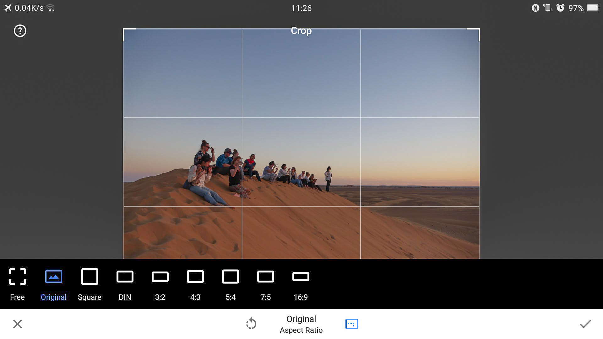Snapseed crop tool aspect ratio option