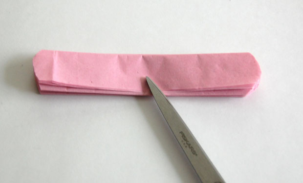 Round each end with scissors