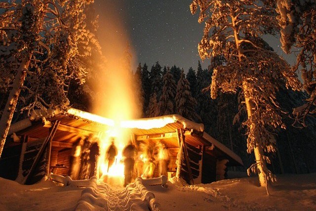 camp fire freezing temperatures finland stars