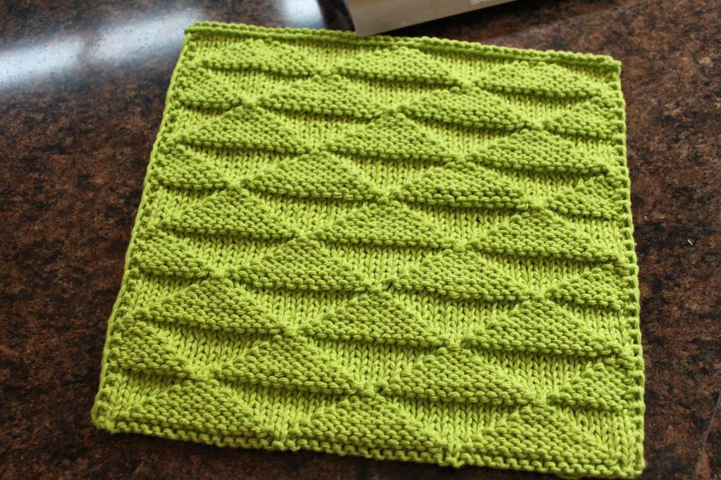 Isosceles Dishcloth Knitting Pattern