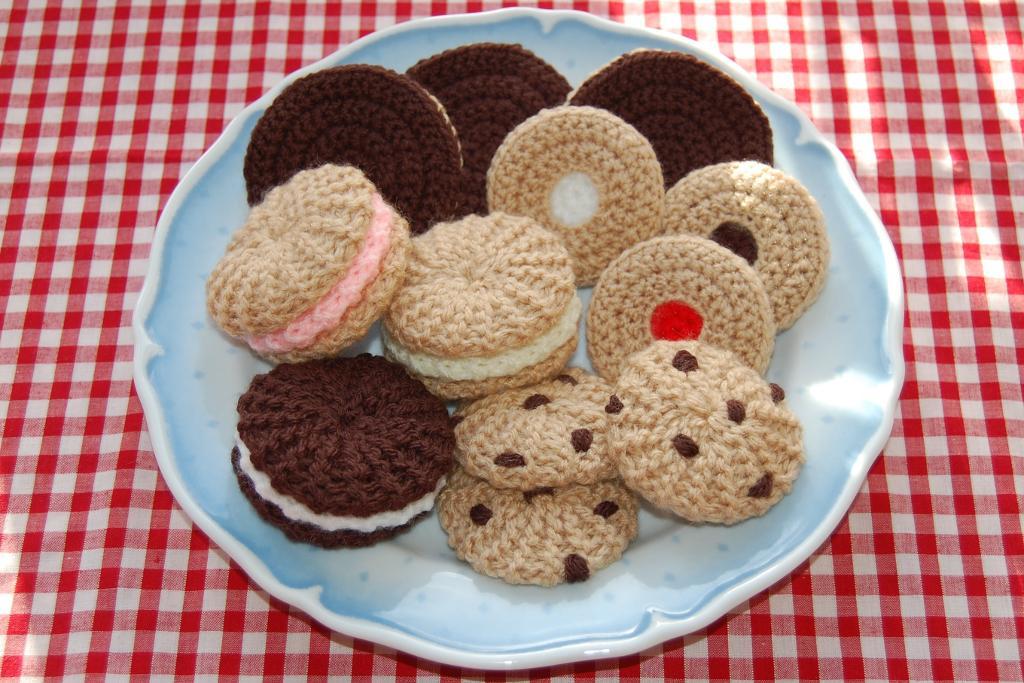 Knit and Crochet Cookies Pattern