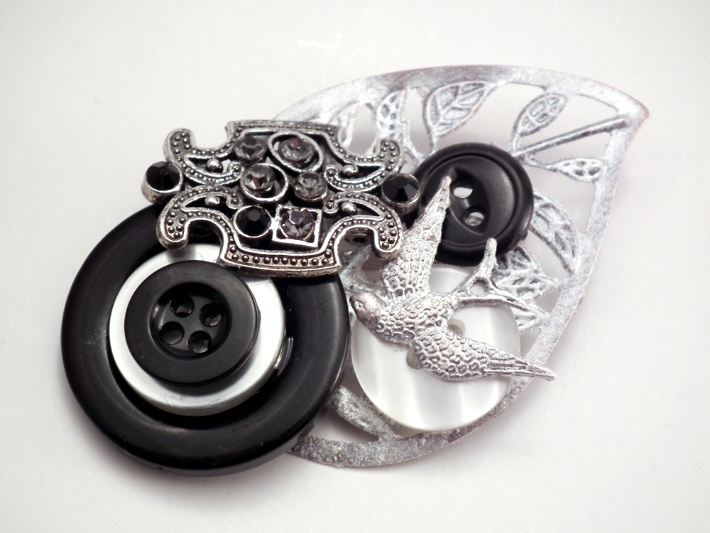 How to Make a Brooch