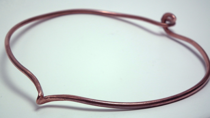 How to Make a Wire Bracelet - finished