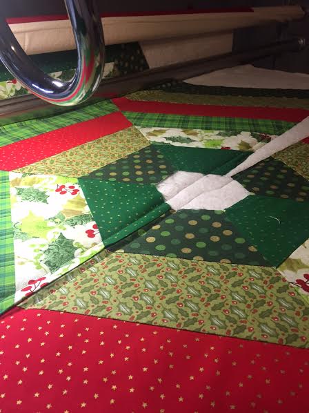 how to prepare a christmas tree skirt for longarm quilting