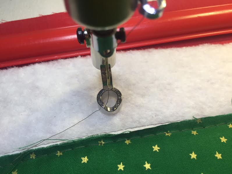 how to prepare a christmas tree skirt for longarm quilting