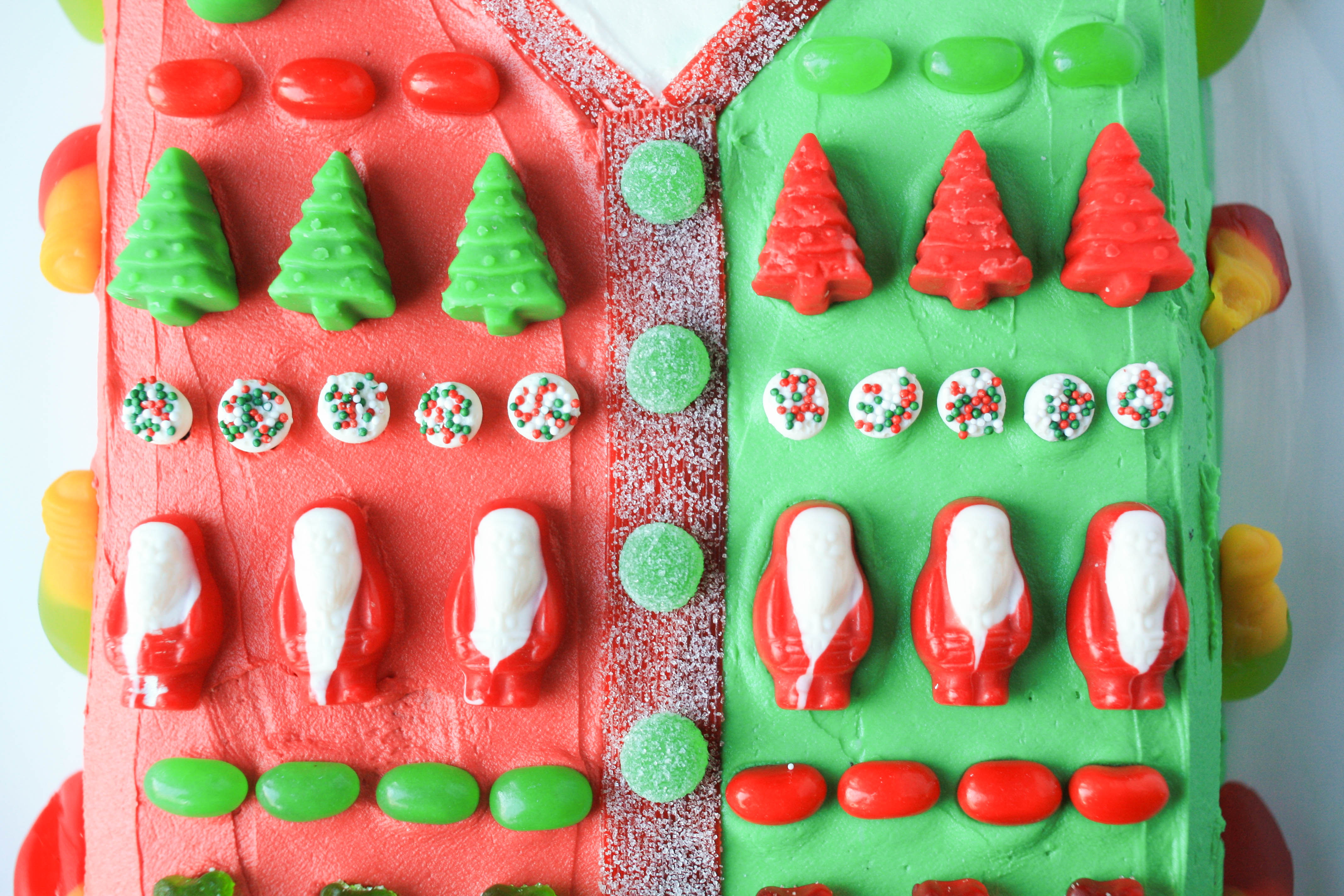 Ugly Sweater Cake | Erin Gardner | Bluprint