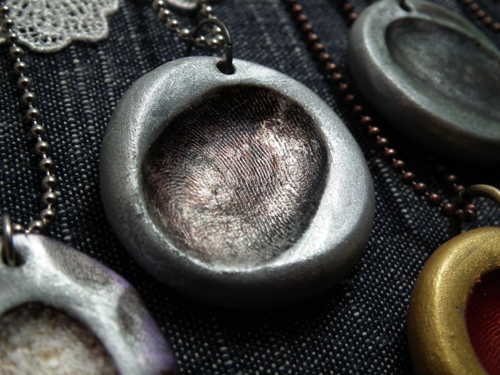 How to Make Fingerprint Jewelry - Finished!